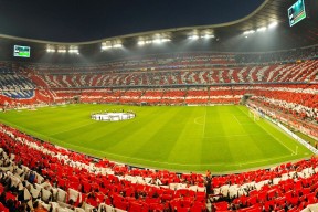 fifa-Doinb赛事新规引发争议，加拿大队被推上风口浪尖